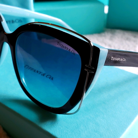 Tiffany & Co. Accessories - Tiffany &Company Sunglasses.      TF4148